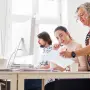 “Las empresas están entendiendo que hay que trabajar los sesgos, ya que dificultan el trabajo intergeneracional”